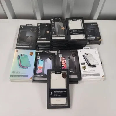 Lot de diverses coques Iphone + accessoires The Kase - Neuf